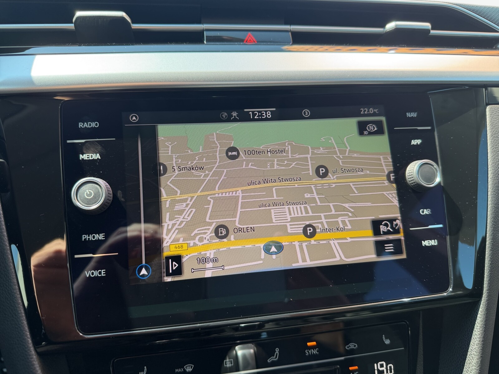 Volkswagen Arteon - zdjęcie 25