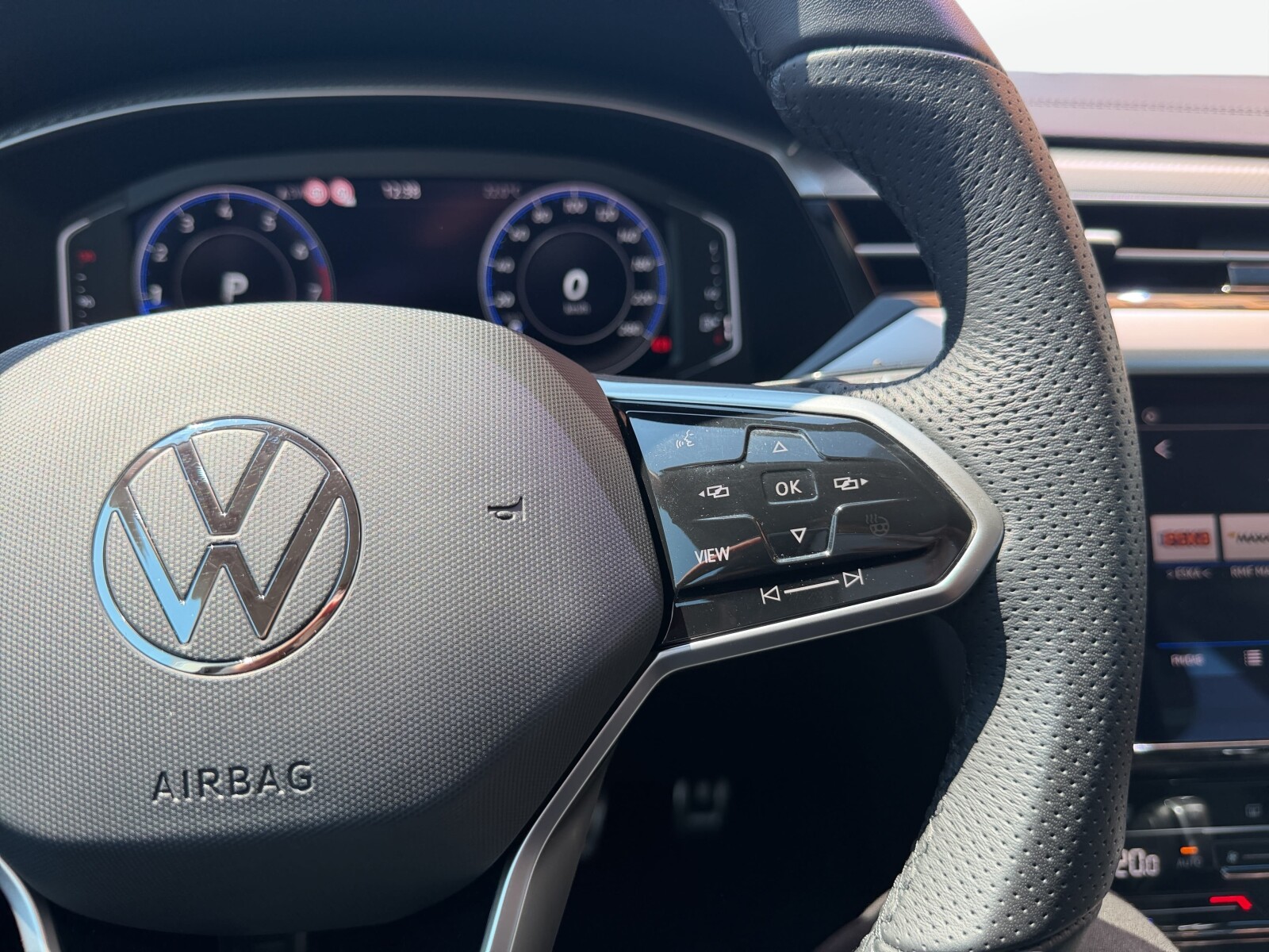 Volkswagen Arteon - zdjęcie 16