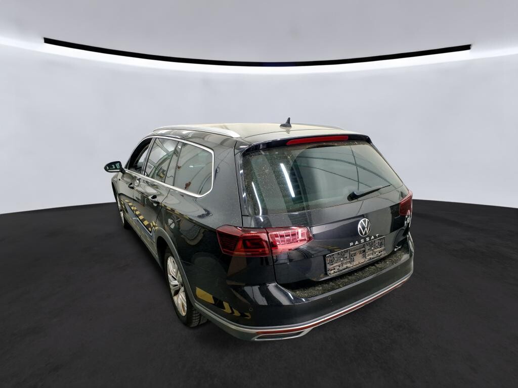 Volkswagen Passat - zdjęcie 3