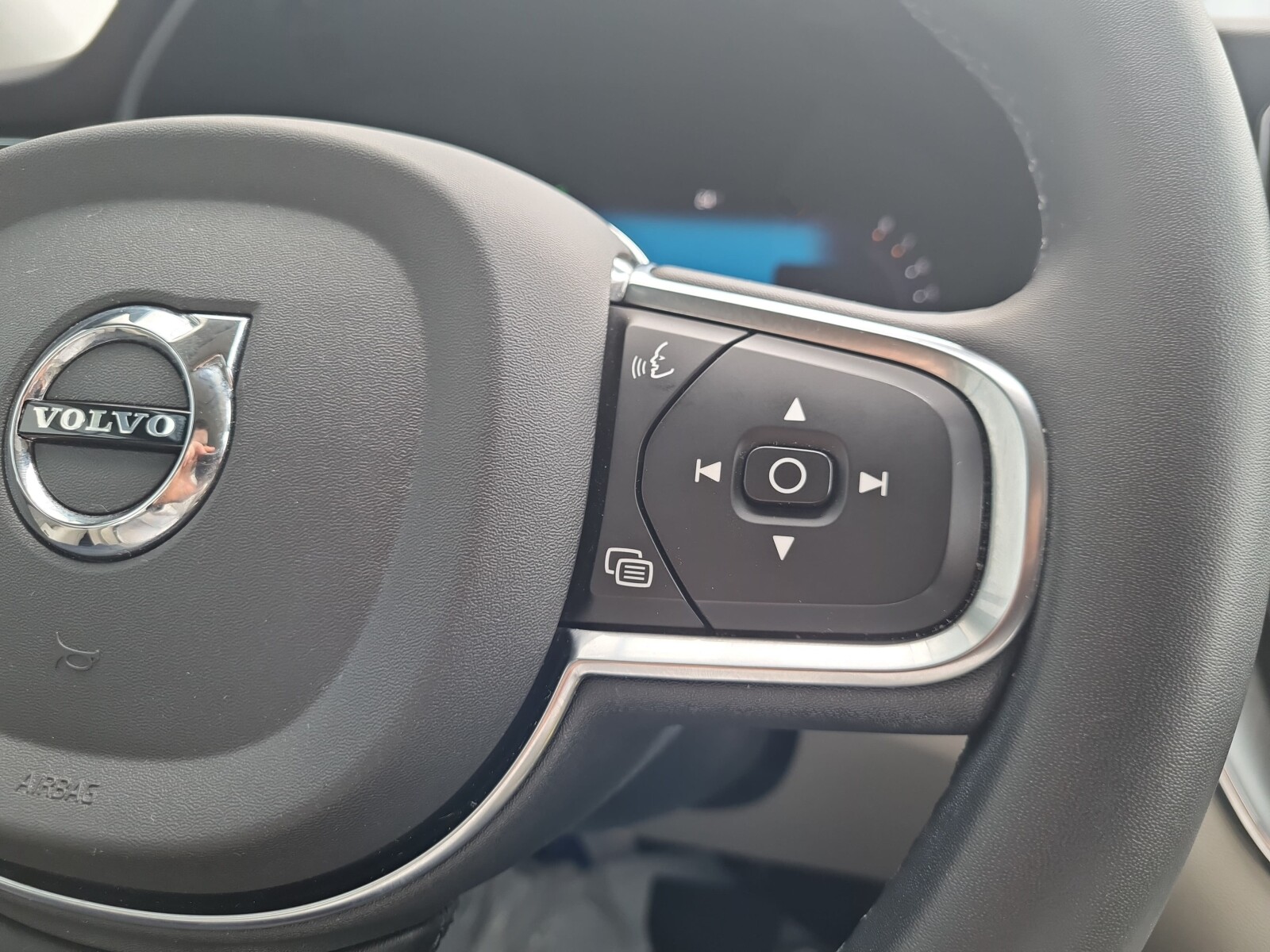 Volvo XC 60 - zdjęcie 12