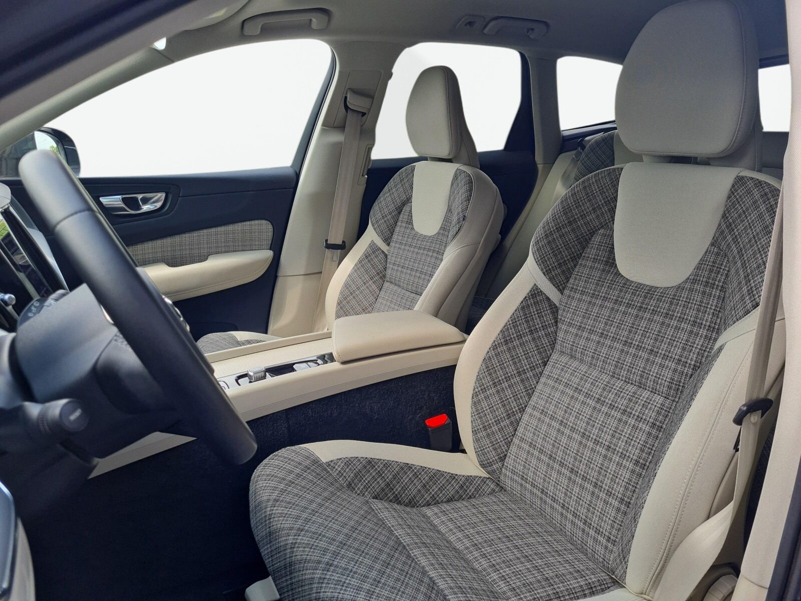 Volvo XC 60 - zdjęcie 9