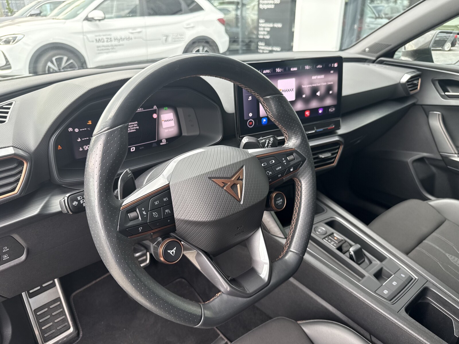 Cupra Leon - zdjęcie 9