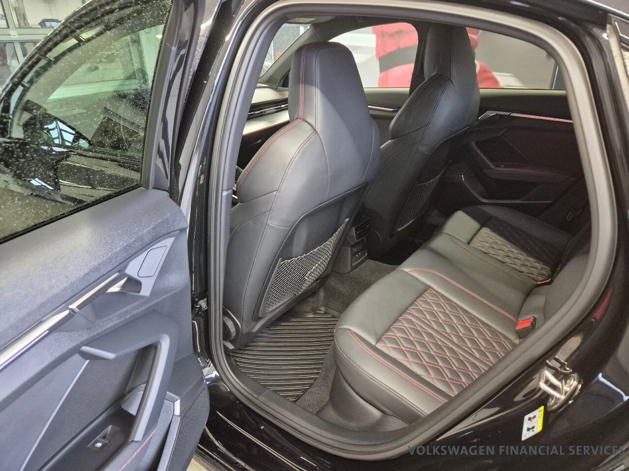 Audi S3 Limousine - zdjęcie 9