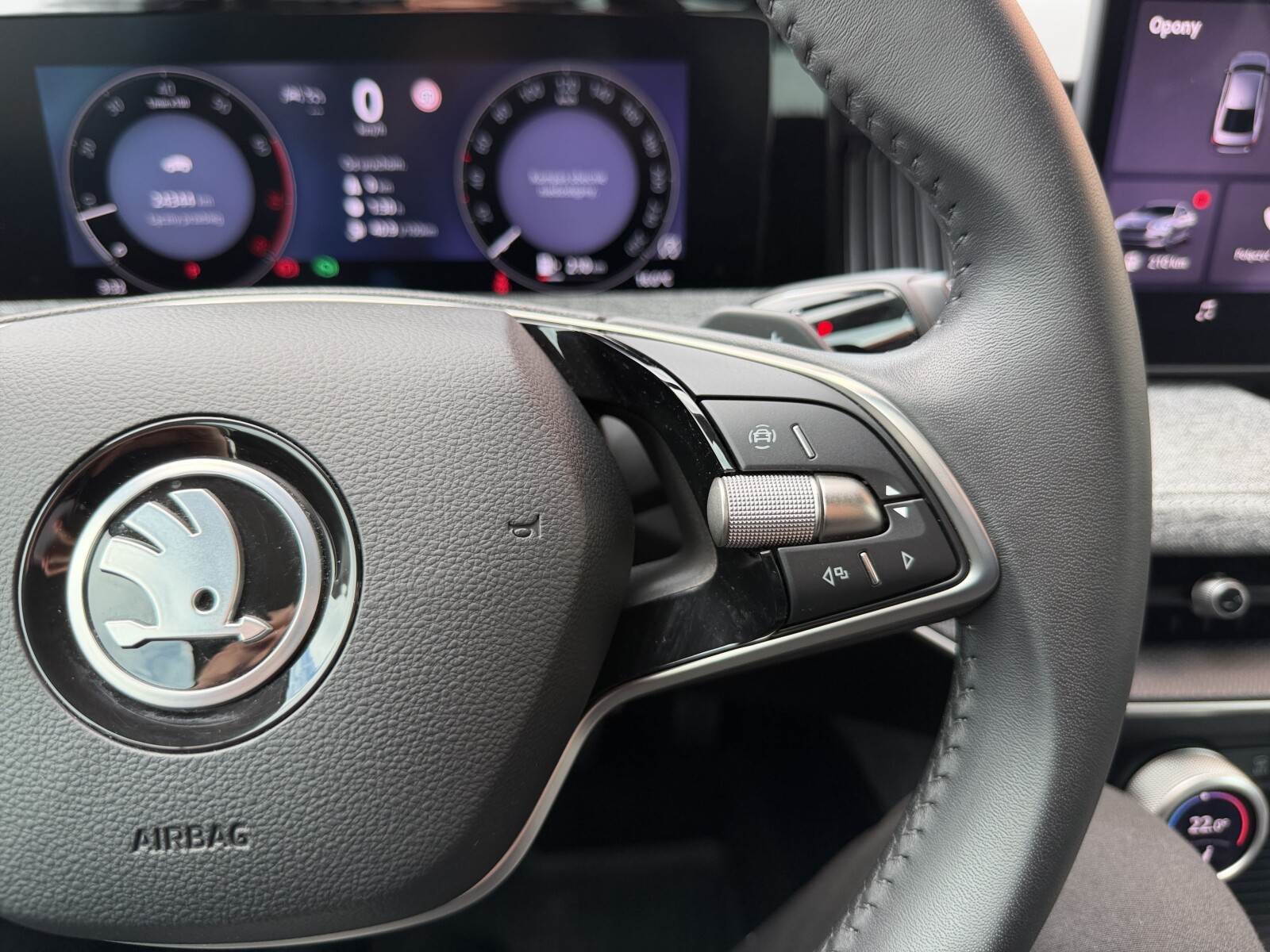 Škoda Superb - zdjęcie 18