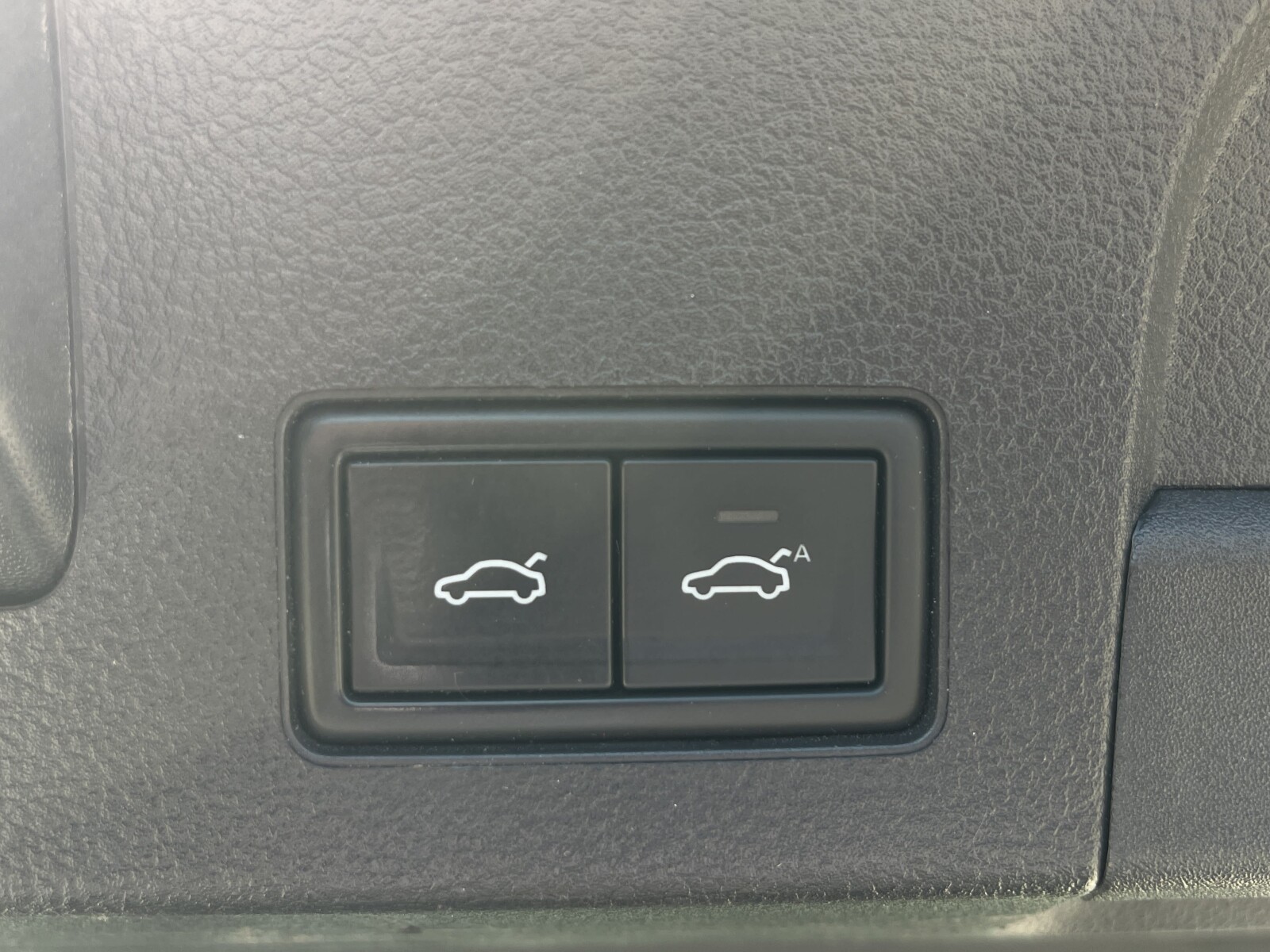 Volkswagen Arteon - zdjęcie 17