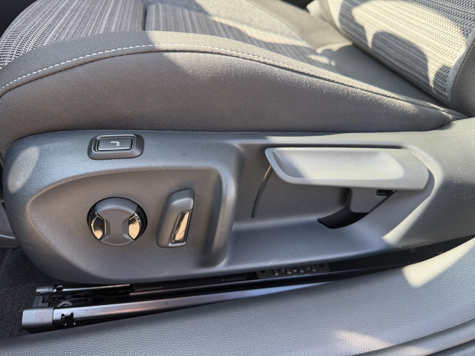 Škoda Superb - zdjęcie 14