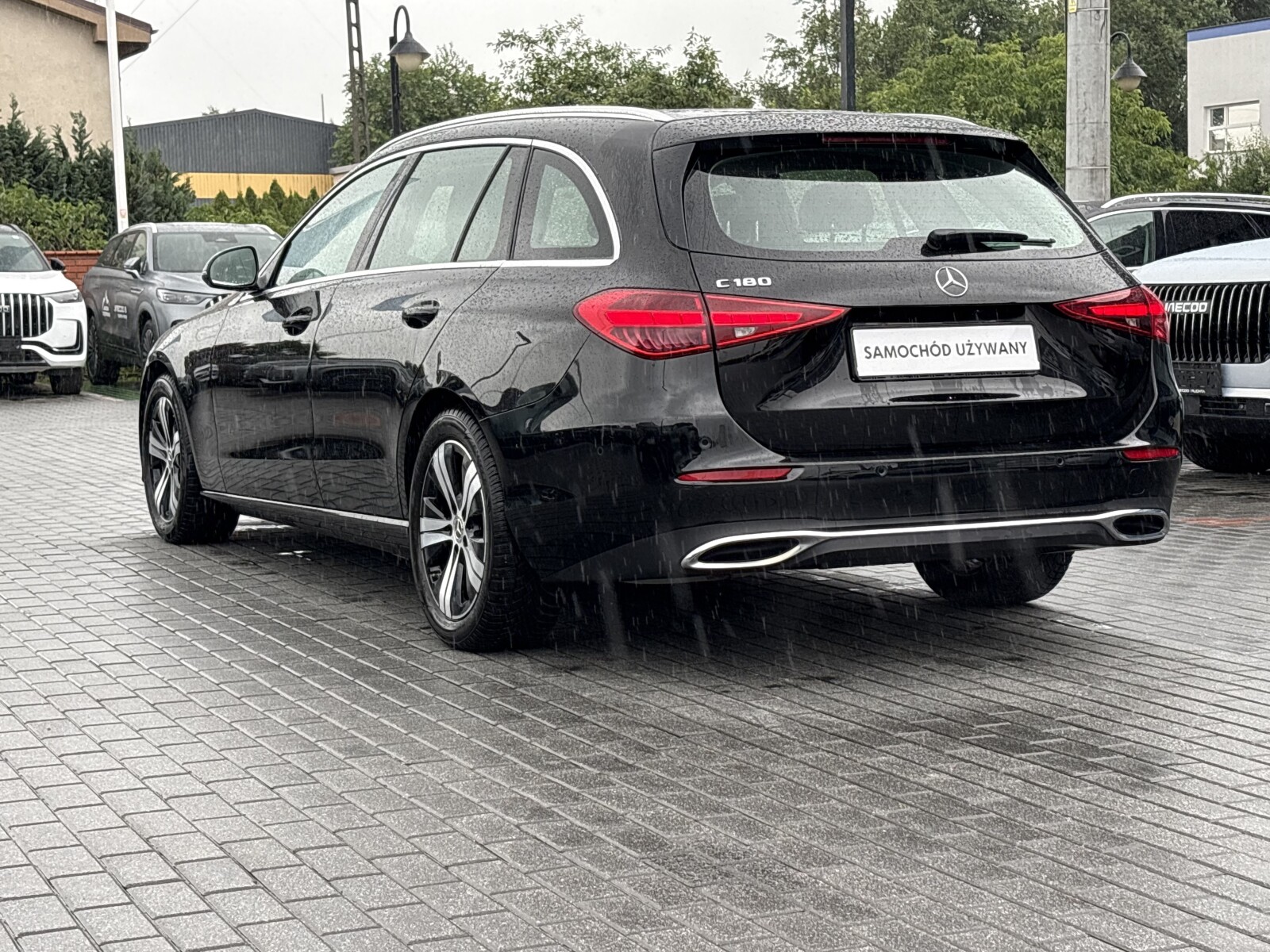 Mercedes-Benz C 180 - zdjęcie 3