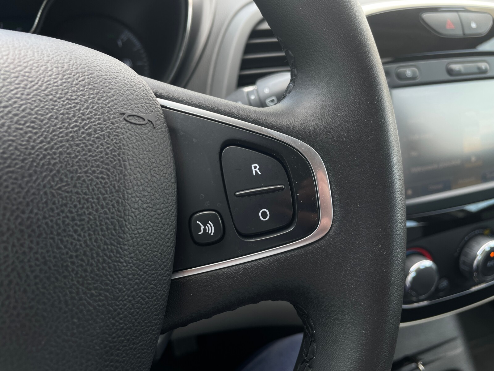 Renault Captur - zdjęcie 21