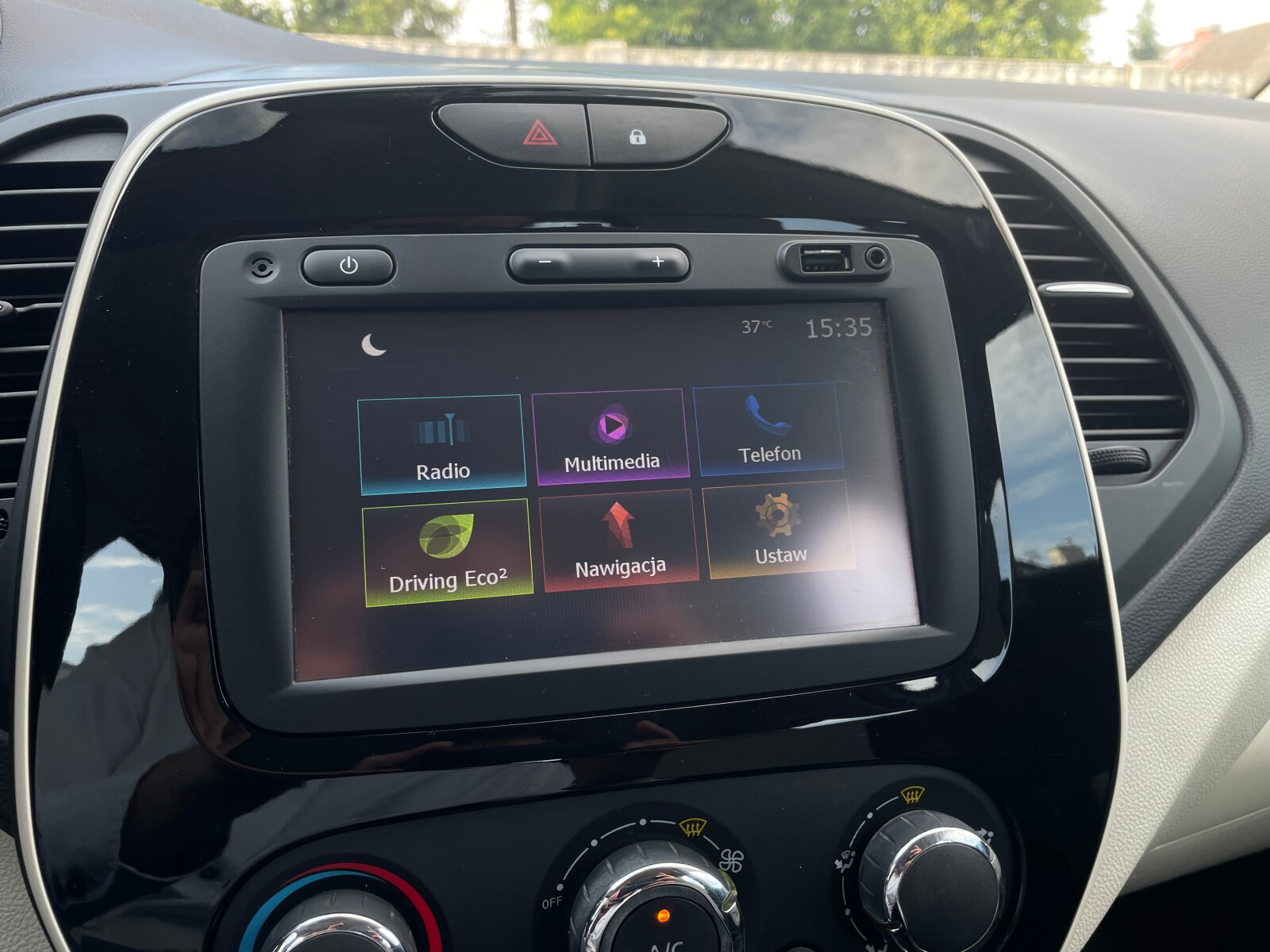 Renault Captur - zdjęcie 24