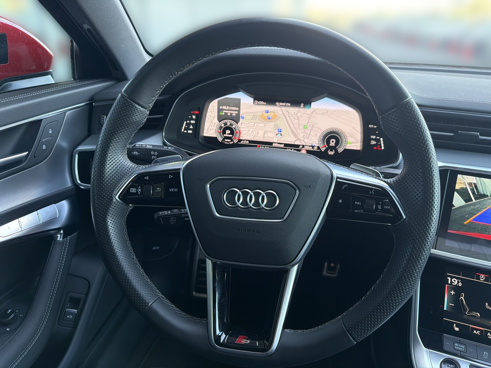 Audi A6 Avant - zdjęcie 23