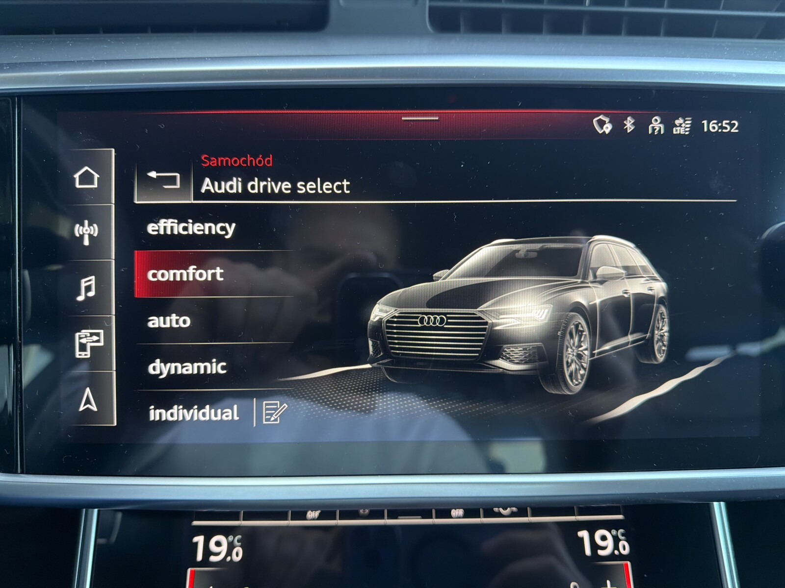 Audi A6 Avant - zdjęcie 35