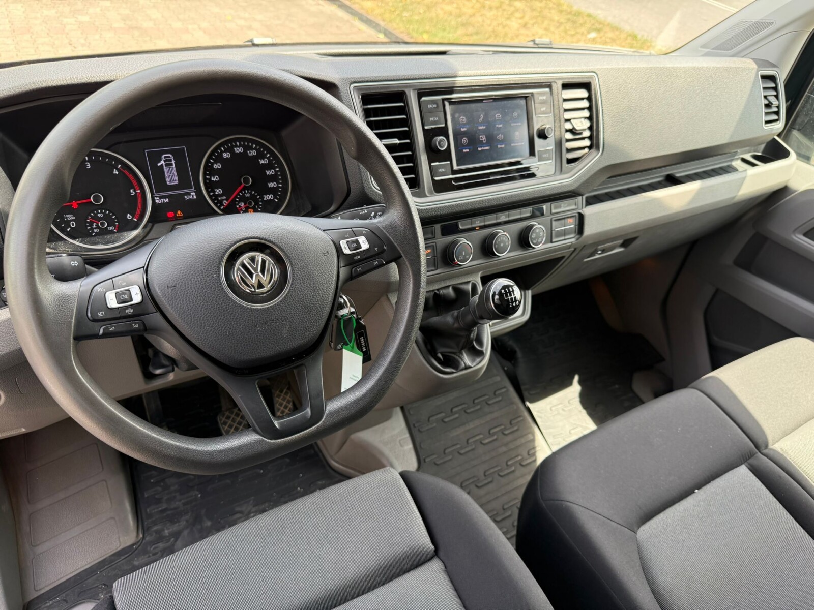 Volkswagen Crafter - zdjęcie 12