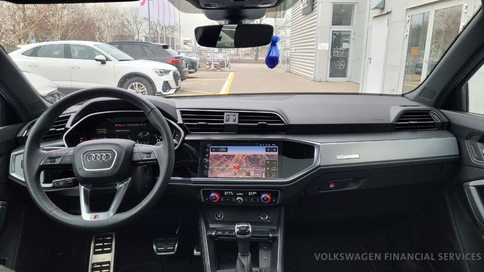Audi Q3 Sportback - zdjęcie 10