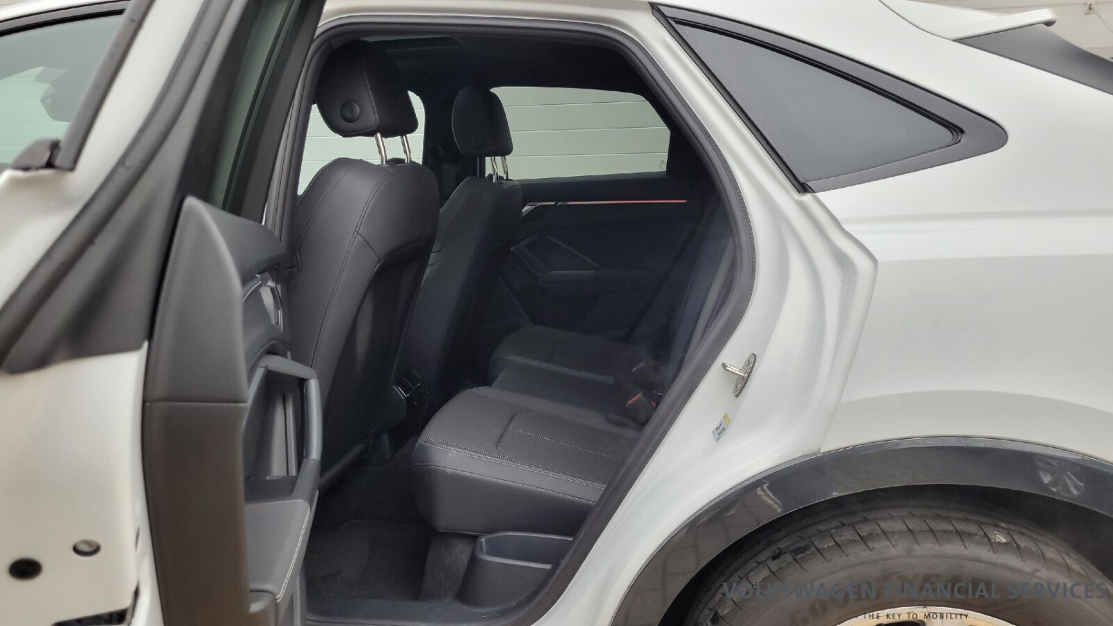 Audi Q3 Sportback - zdjęcie 9