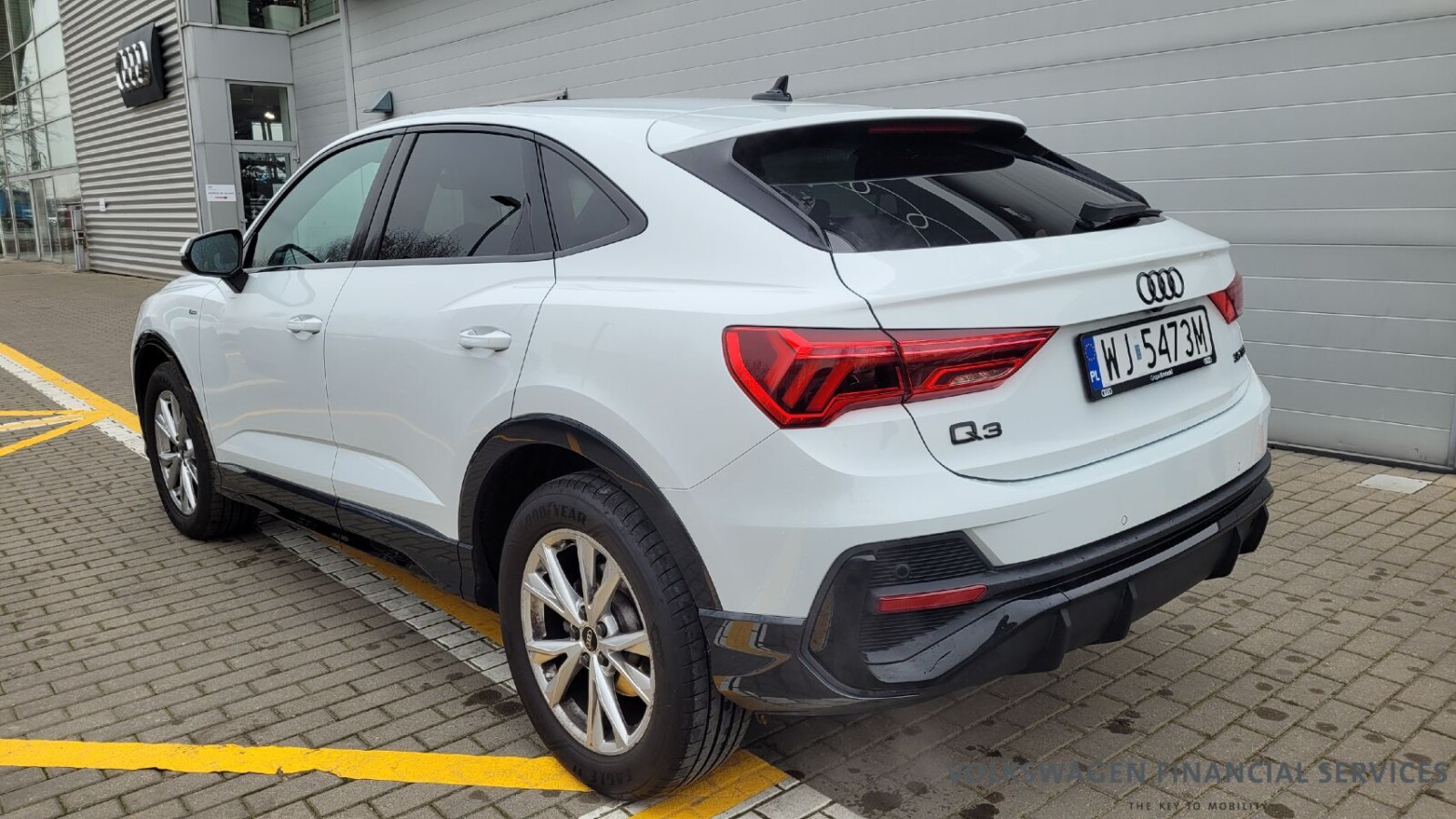 Audi Q3 Sportback - zdjęcie 6