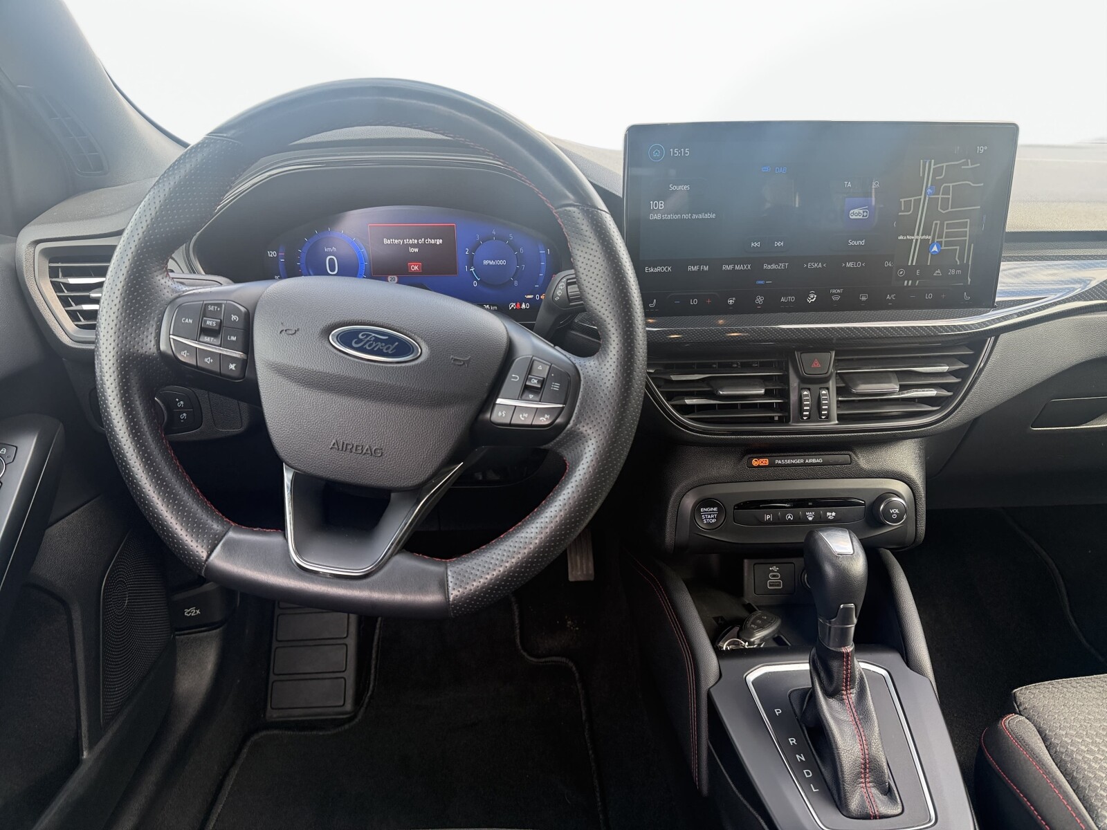 Ford Focus - zdjęcie 11