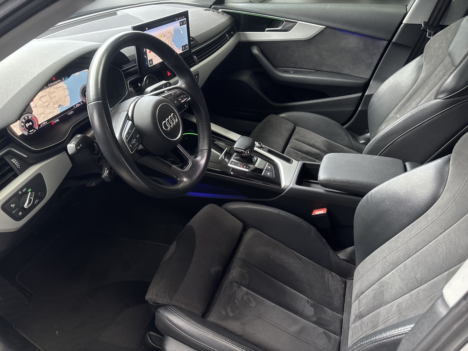 Audi A4 Avant - zdjęcie 15