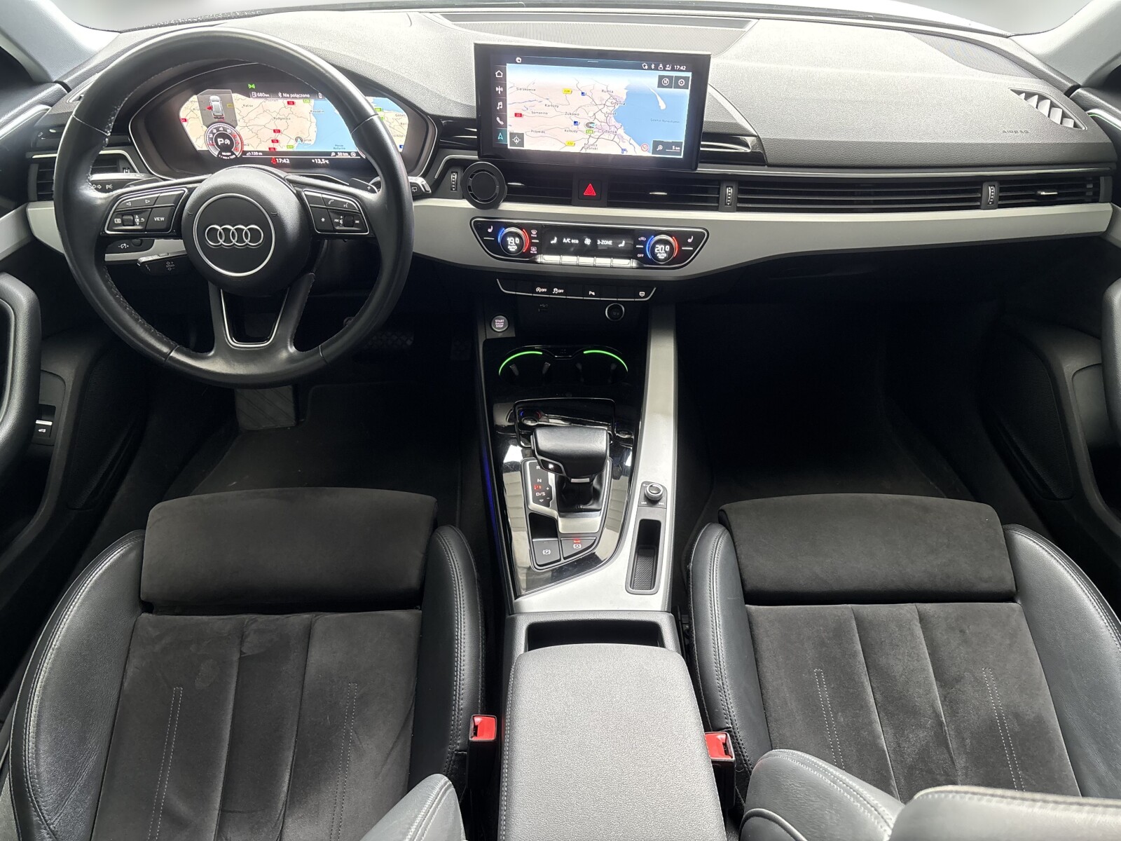 Audi A4 Avant - zdjęcie 9