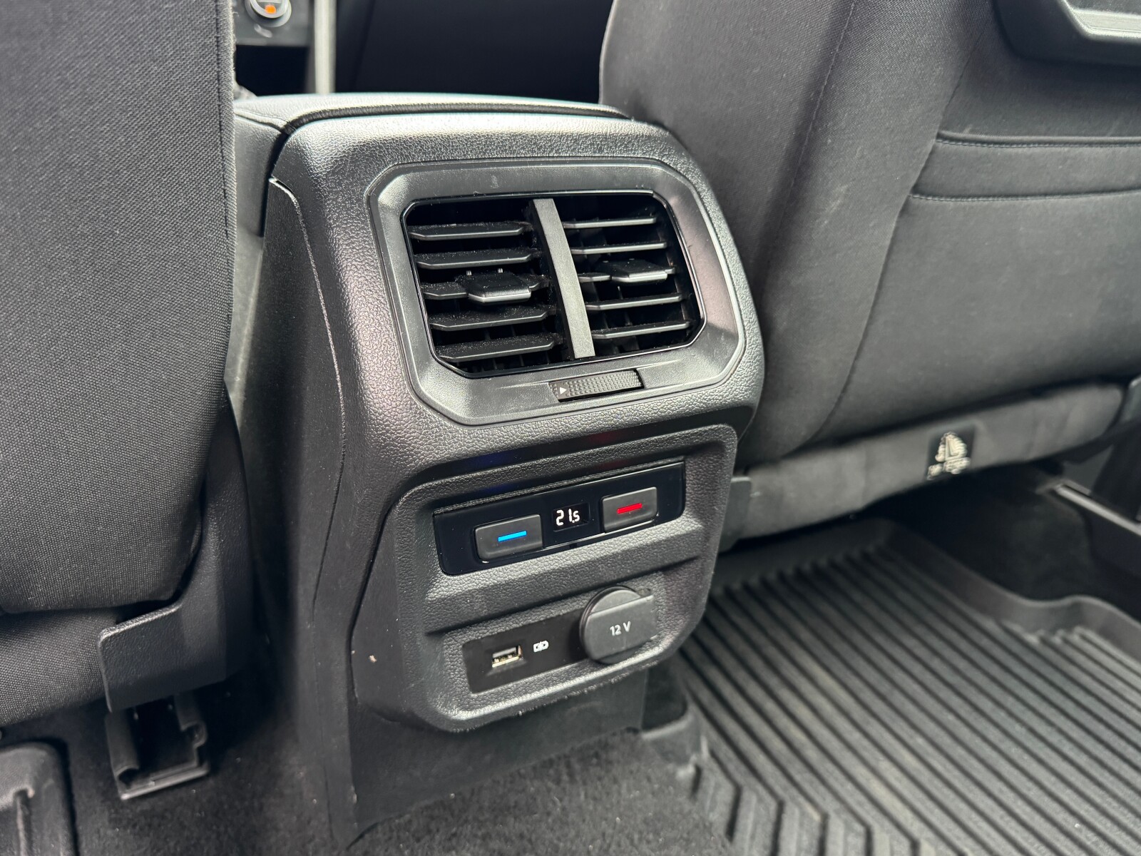 Seat Tarraco - zdjęcie 14