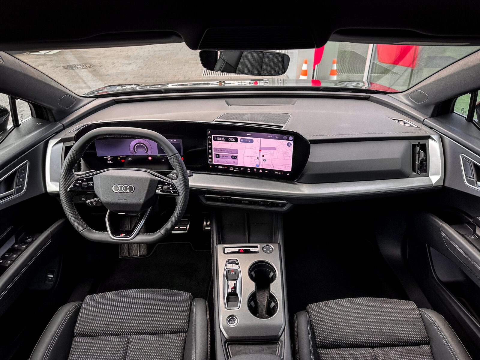 Zdjęcie 24 z 40