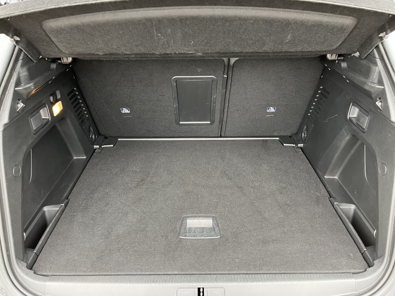 Peugeot 3008 - zdjęcie 17