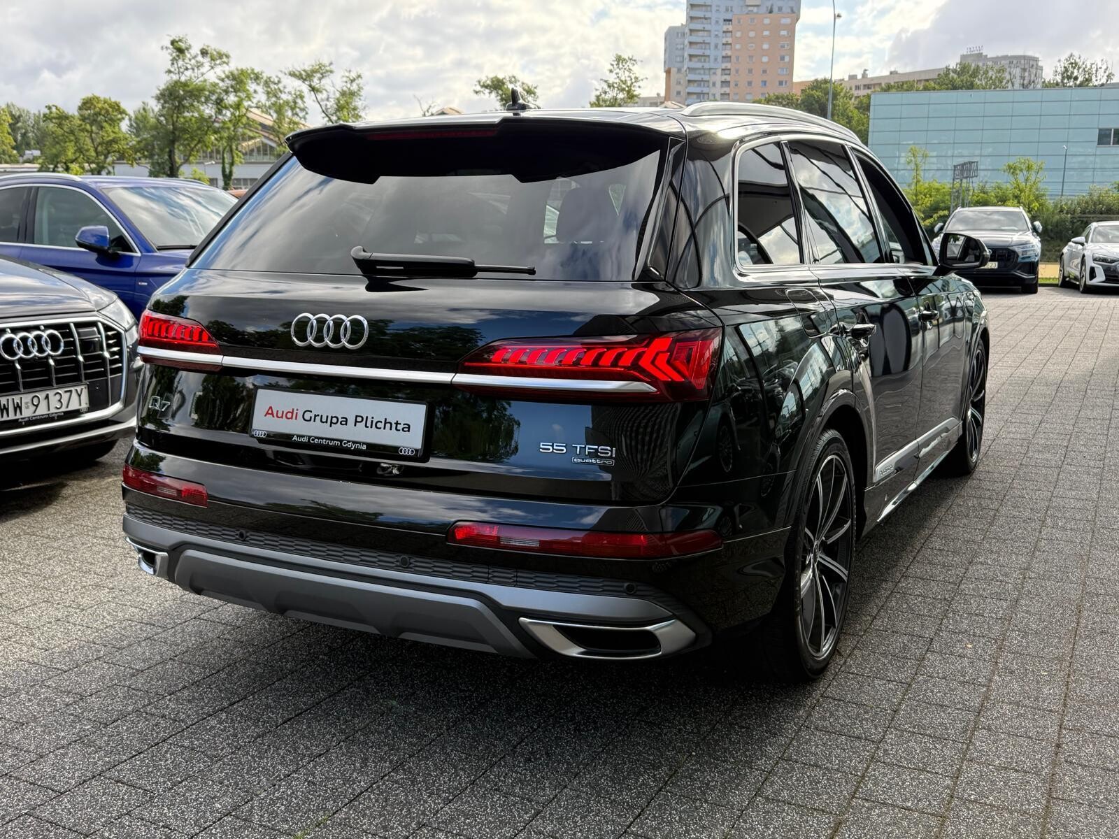 Audi Q7 - zdjęcie 10