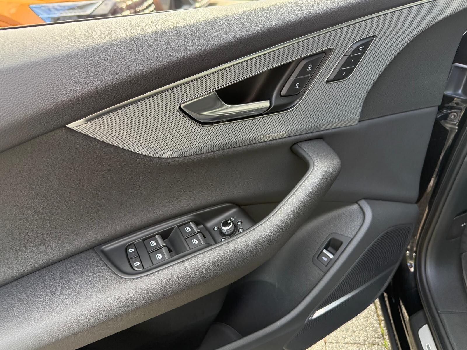 Audi Q7 - zdjęcie 13