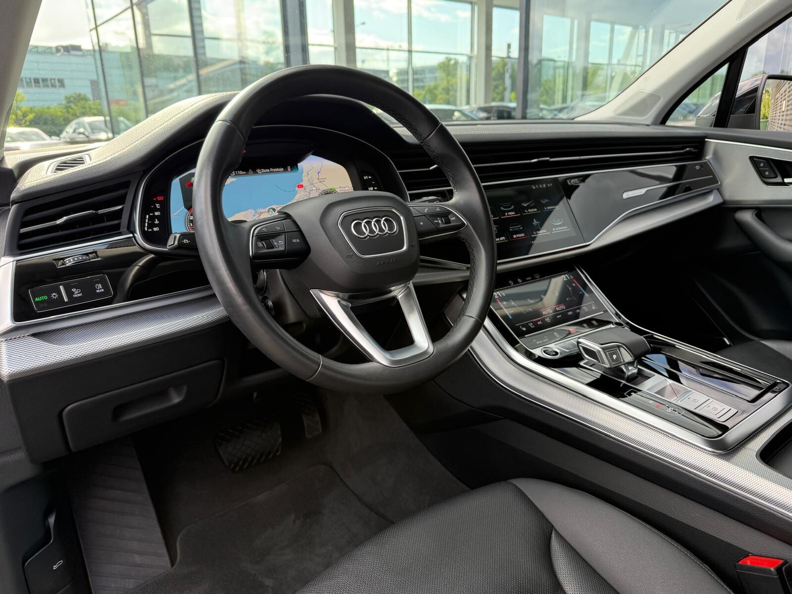 Audi Q7 - zdjęcie 12