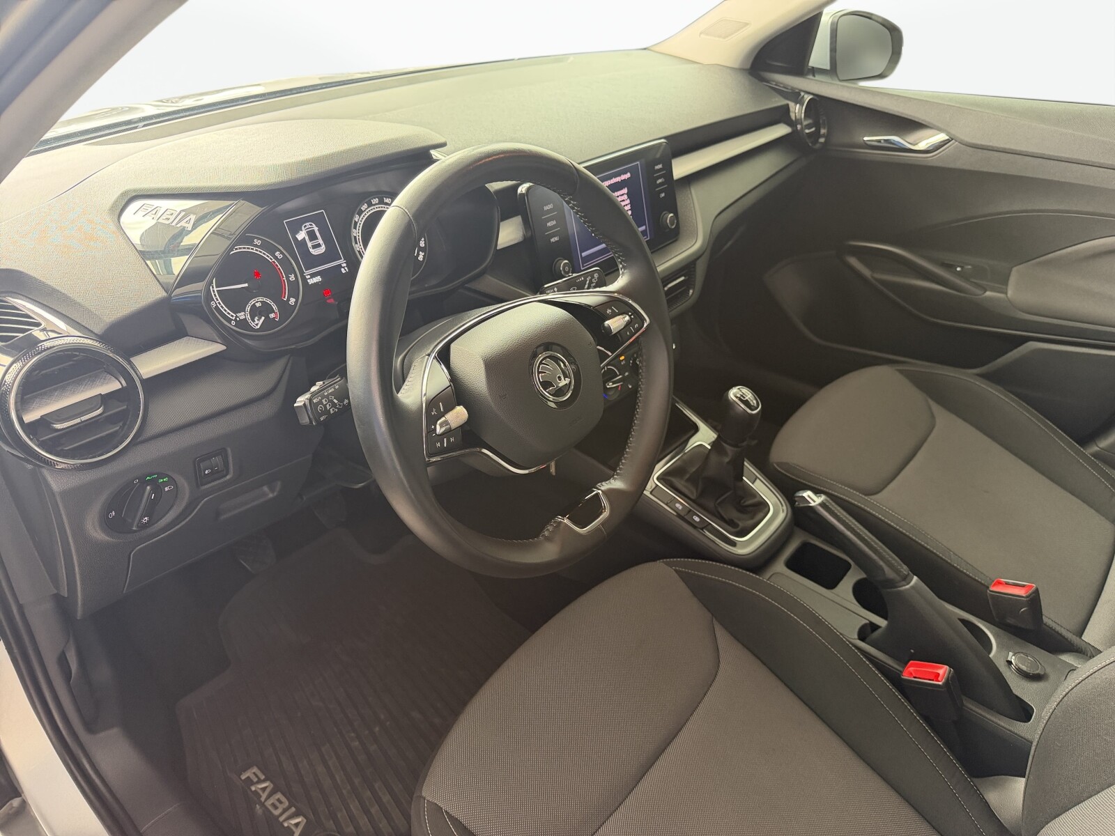 Škoda Fabia - zdjęcie 9