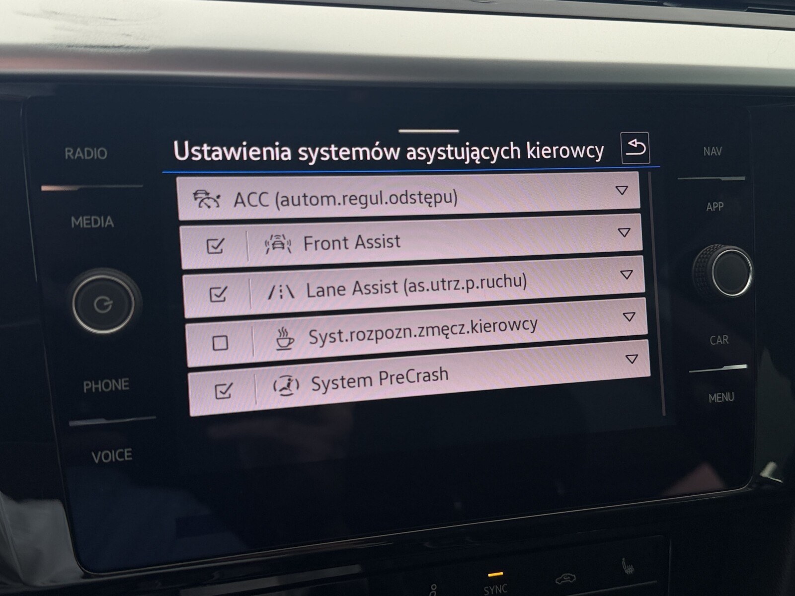Volkswagen Arteon Shooting Brake - zdjęcie 31