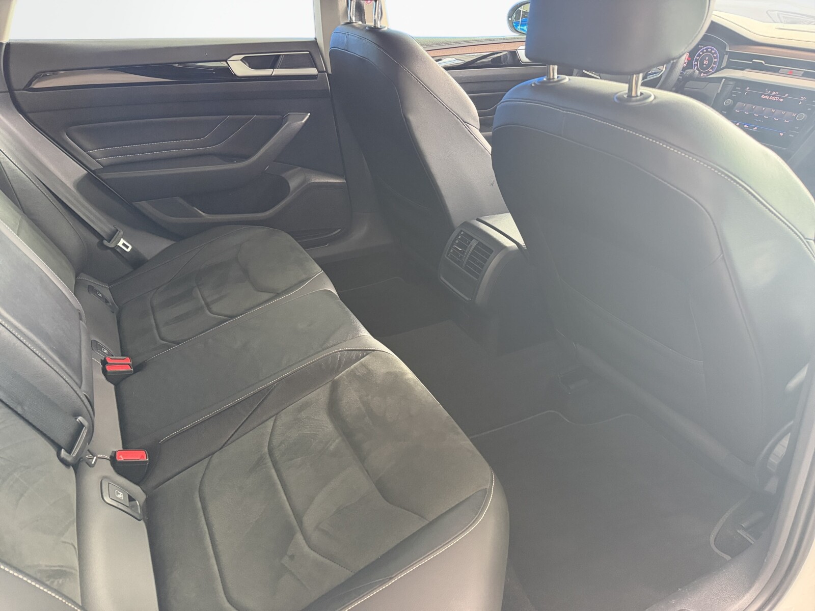 Volkswagen Arteon Shooting Brake - zdjęcie 15