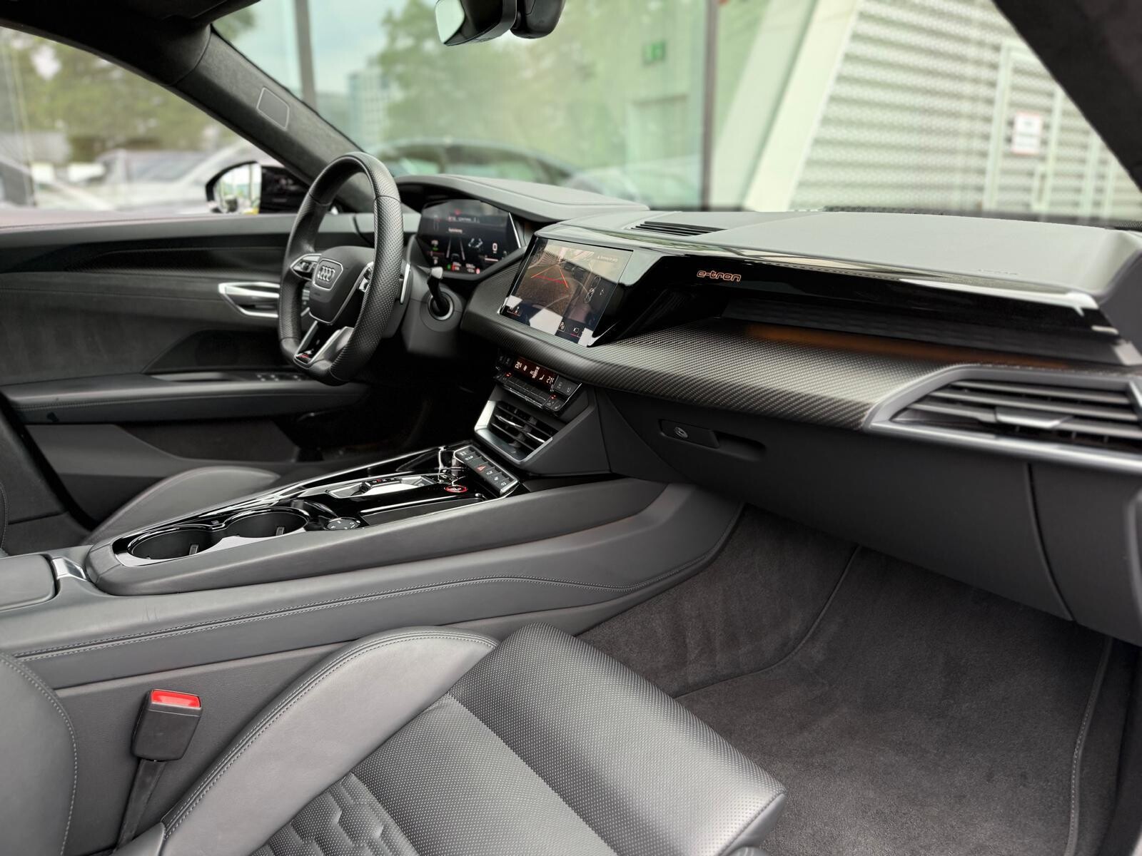 Audi RS e-tron GT - zdjęcie 26