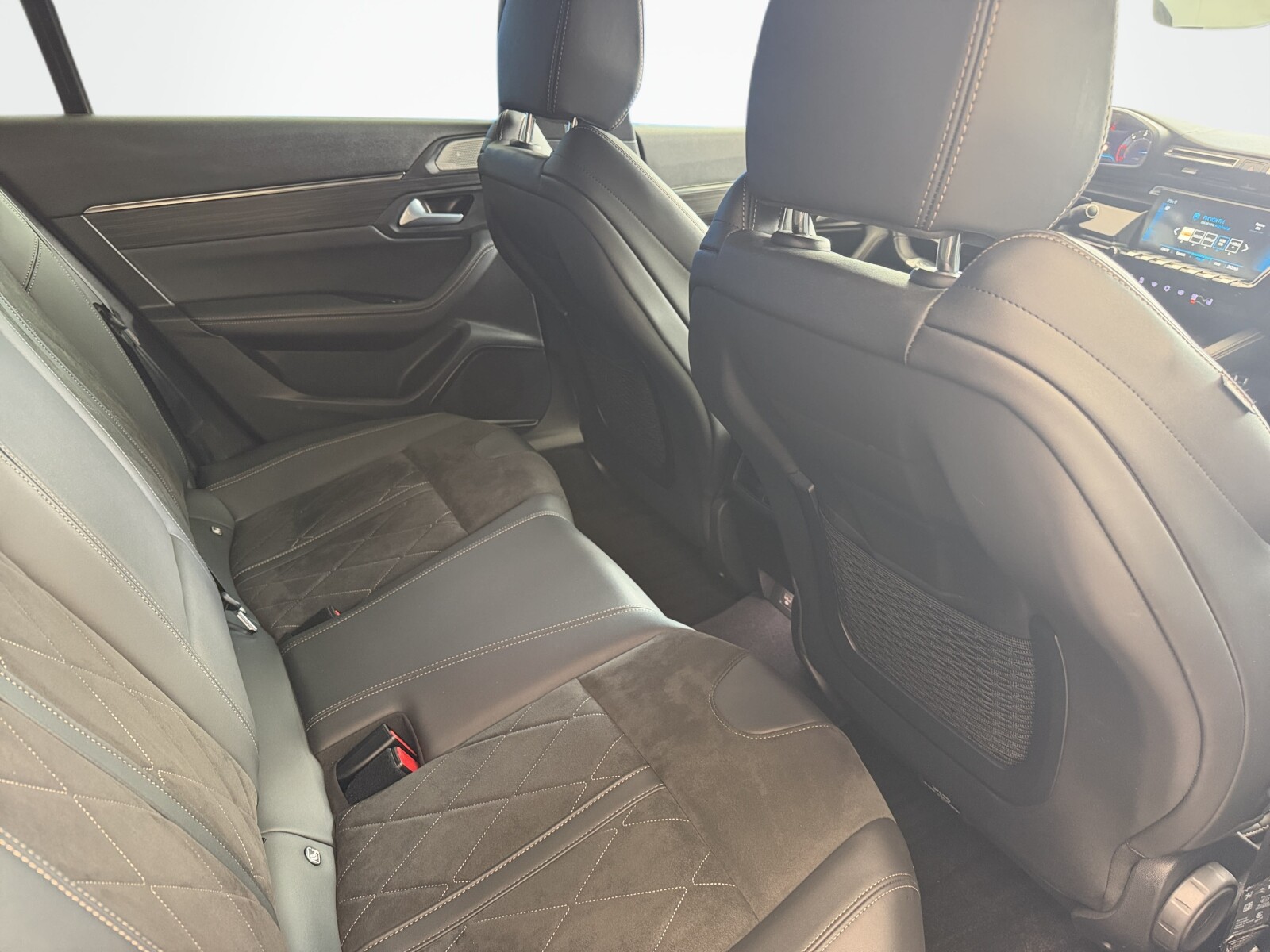 Peugeot 508 - zdjęcie 14