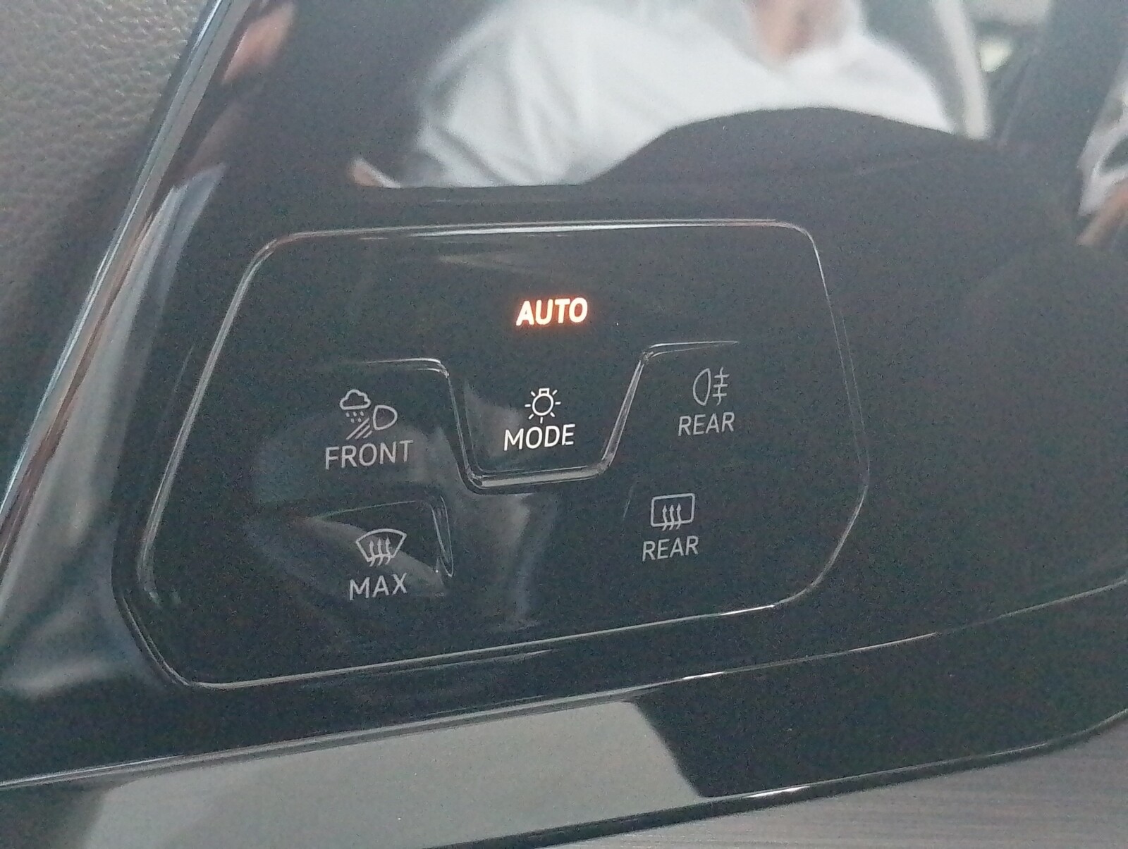 Volkswagen Golf Variant - zdjęcie 22