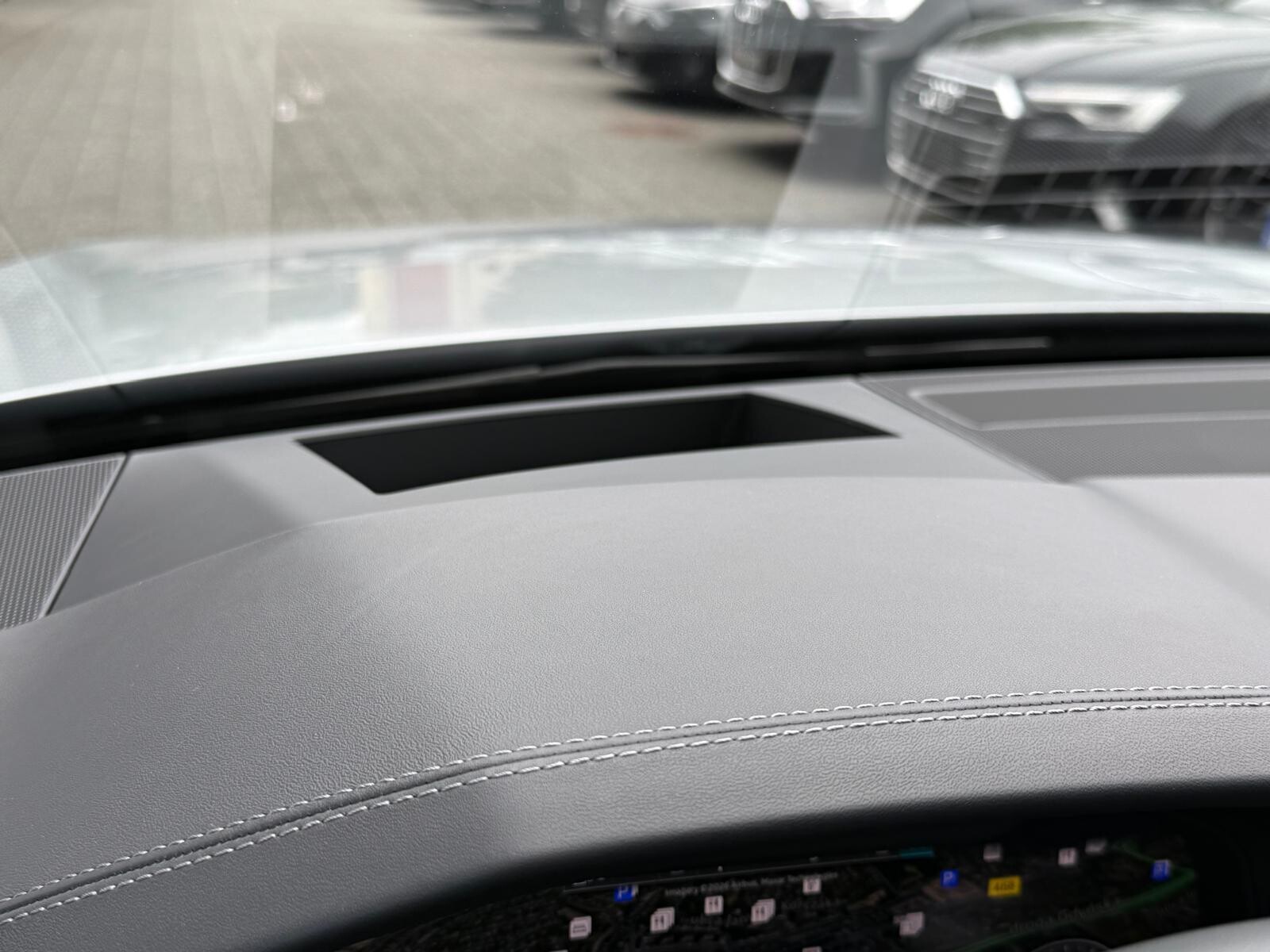 Audi A6 Limousine - zdjęcie 30