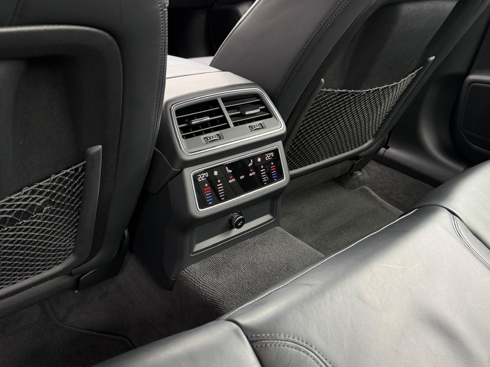 Audi A6 Limousine - zdjęcie 21