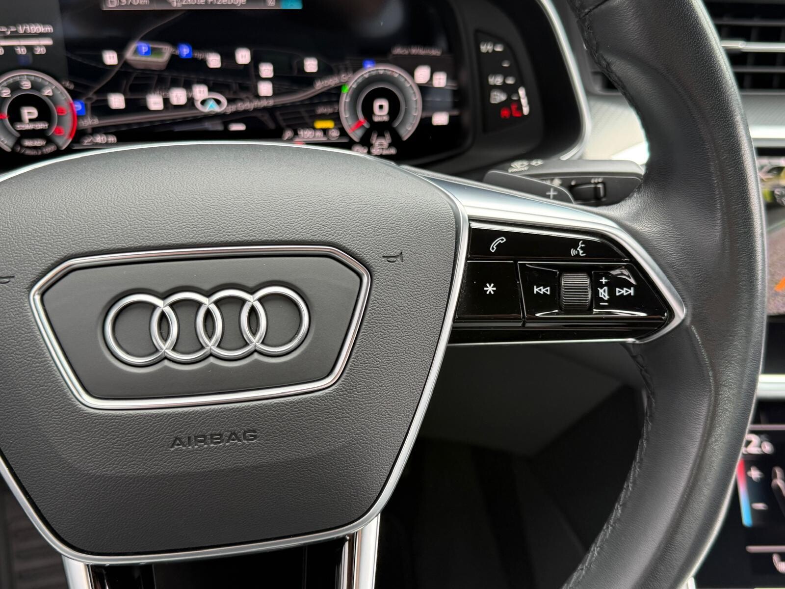 Audi A6 Limousine - zdjęcie 30