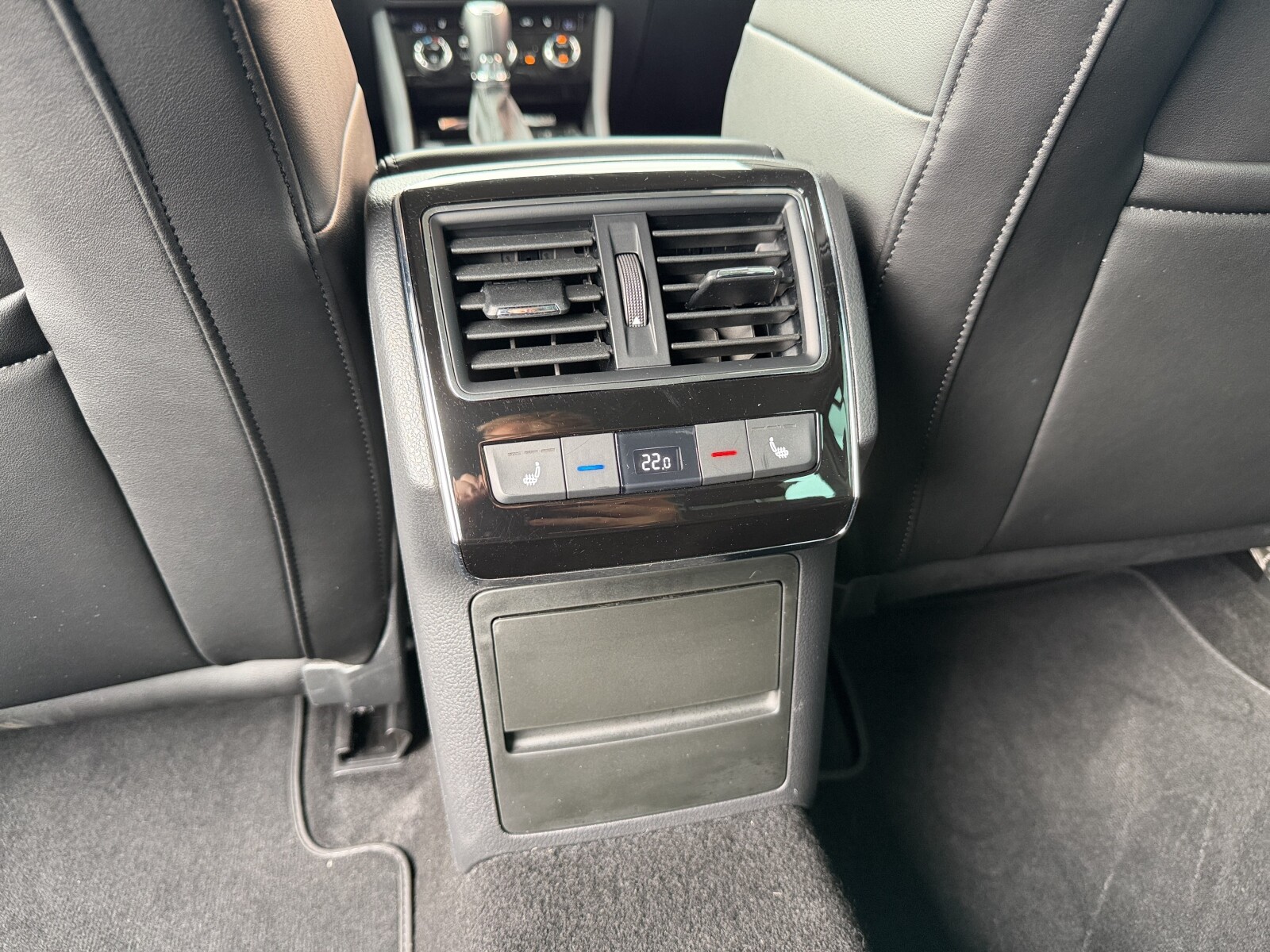 Škoda Superb - zdjęcie 39