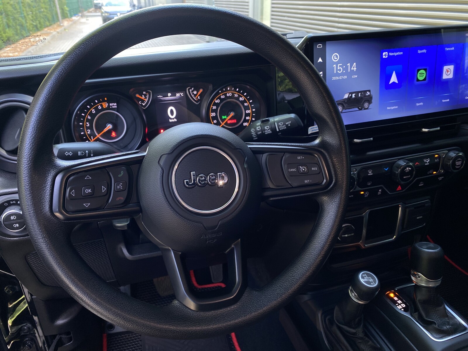 Jeep Wrangler - zdjęcie 10