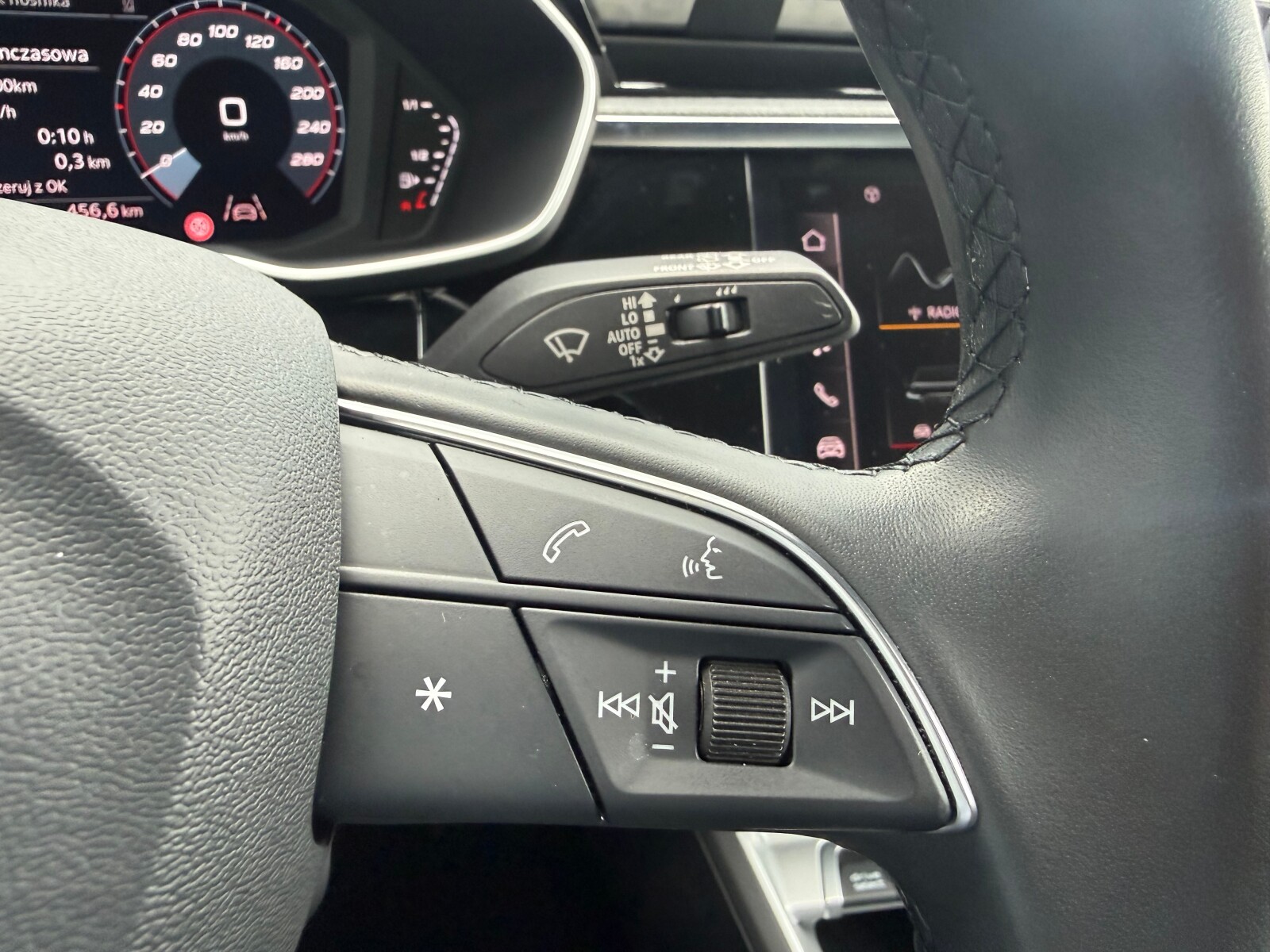 Audi Q3 Sportback - zdjęcie 22