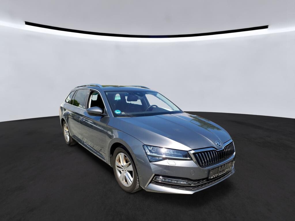 Škoda Superb - zdjęcie 2