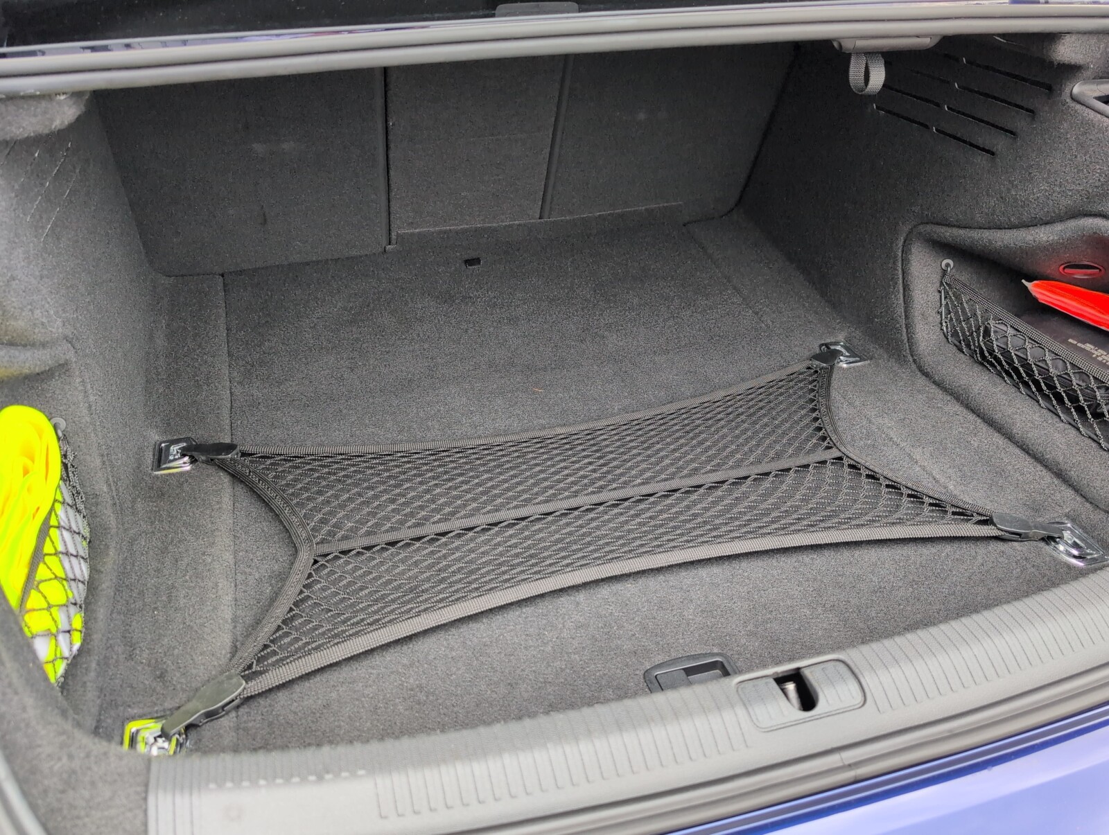 Audi A4 Limousine - zdjęcie 9
