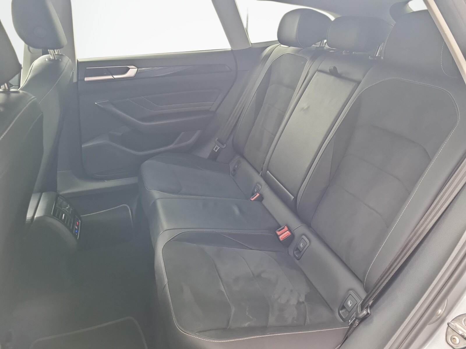 Volkswagen Arteon Shooting Brake - zdjęcie 30