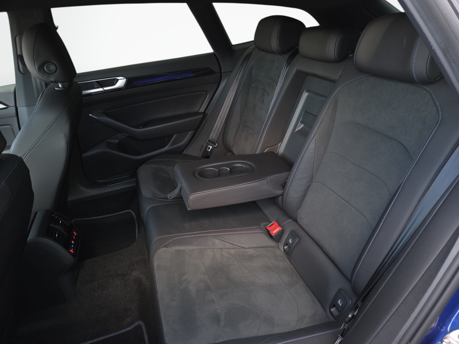 Volkswagen Arteon - zdjęcie 9