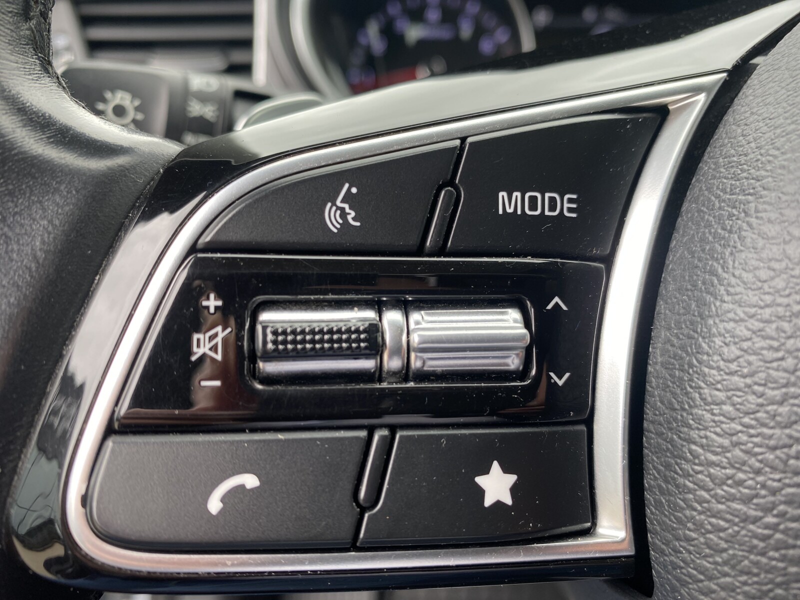 Kia Ceed - zdjęcie 20