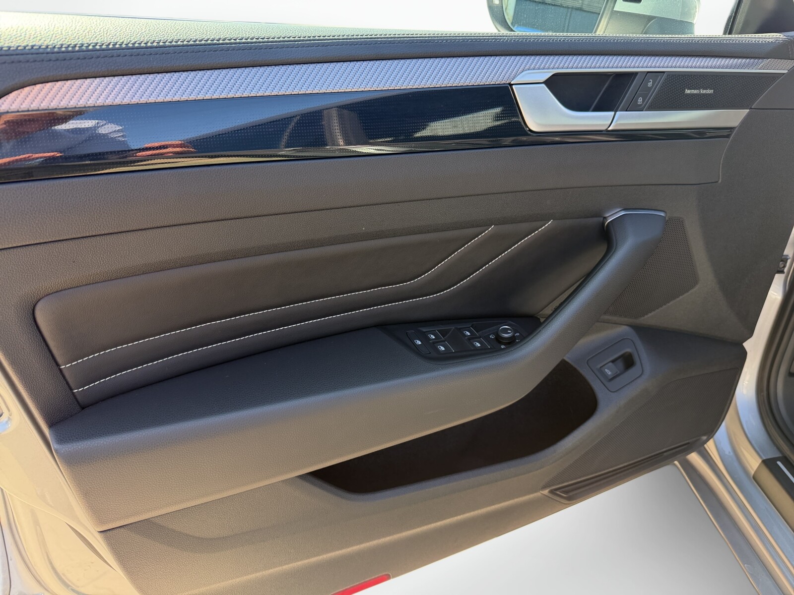 Volkswagen Arteon Shooting Brake - zdjęcie 14