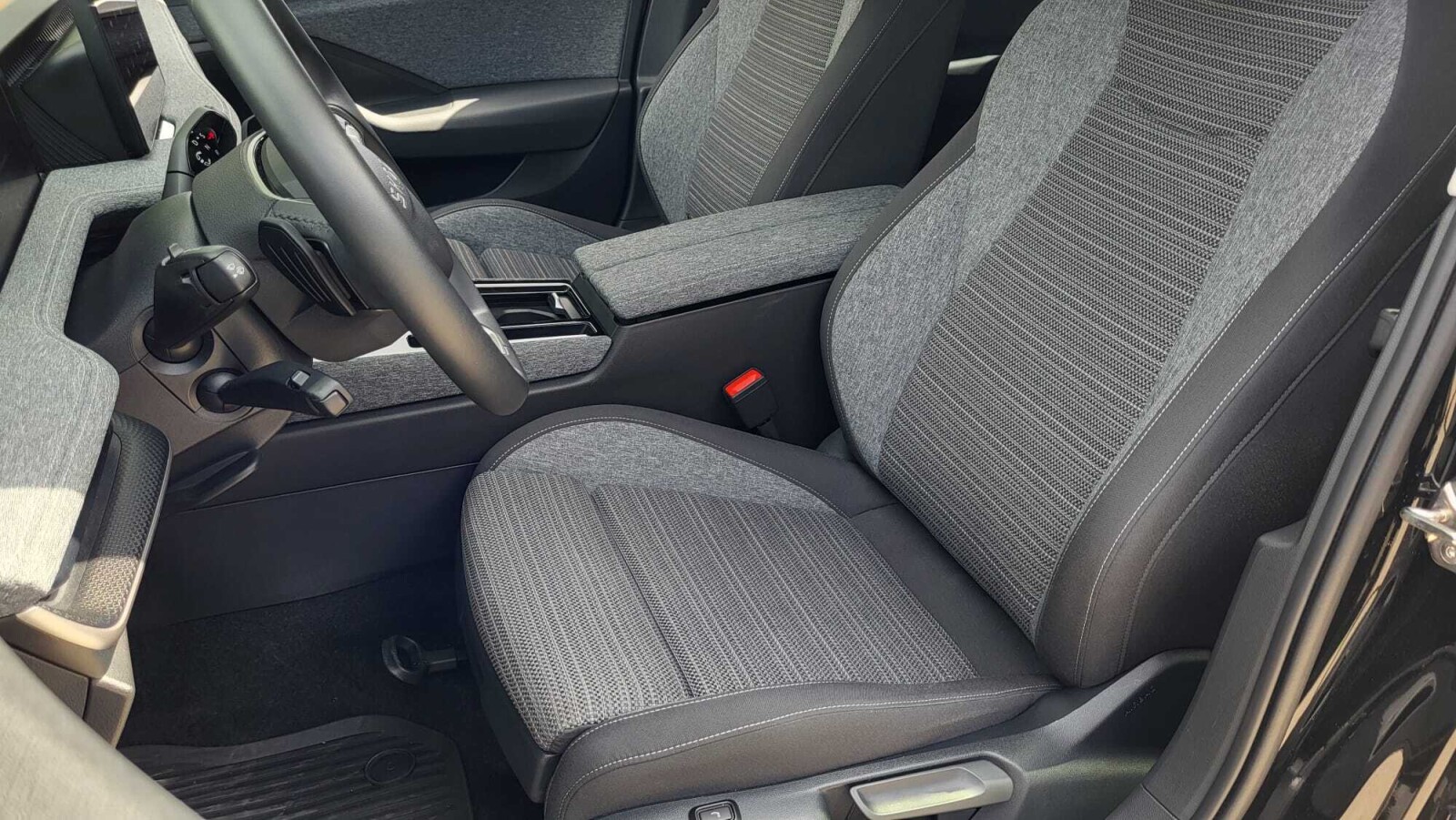Škoda Superb Combi - zdjęcie 11