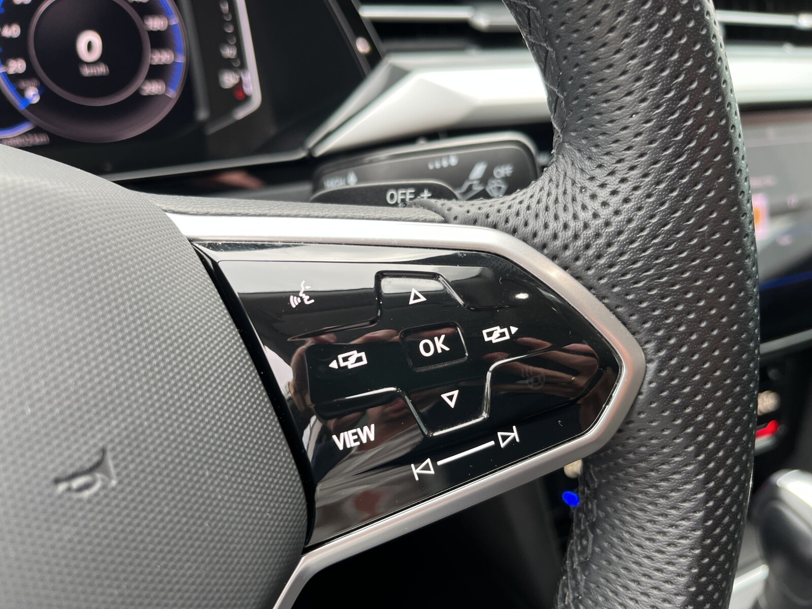 Volkswagen Arteon - zdjęcie 27