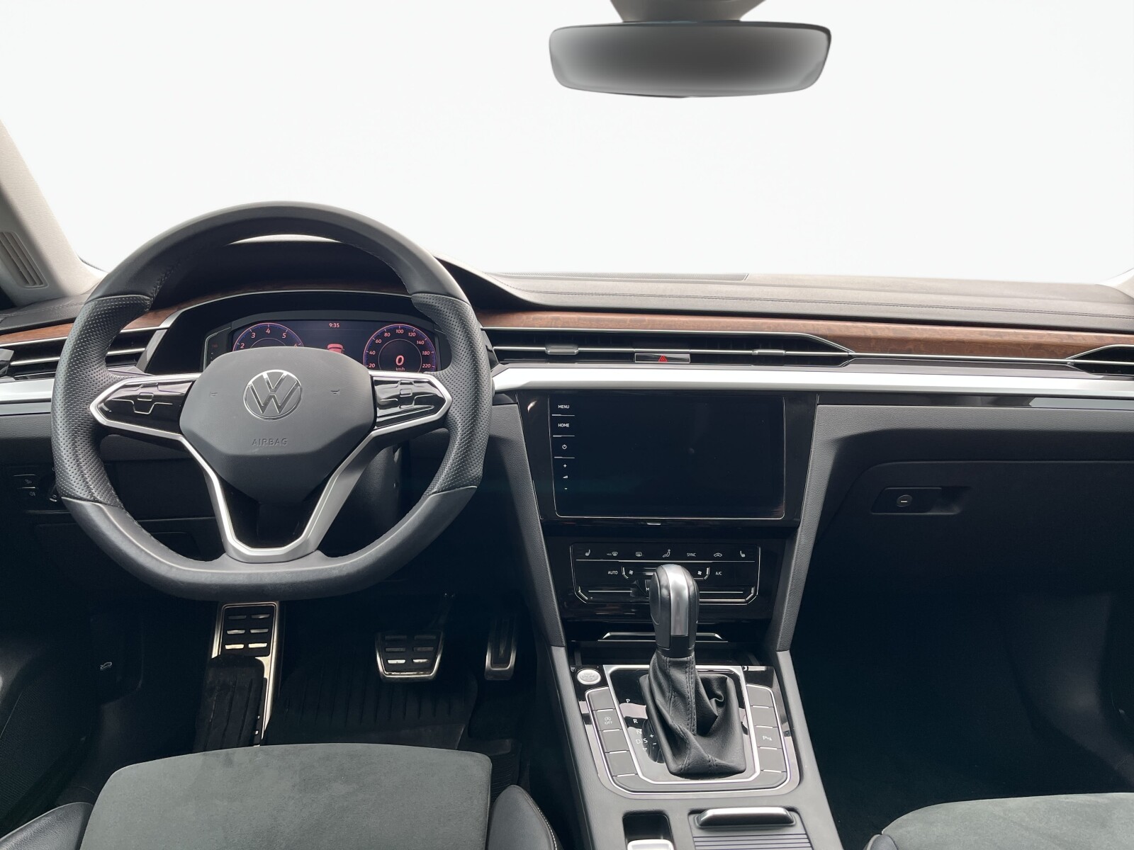 Volkswagen Arteon - zdjęcie 16