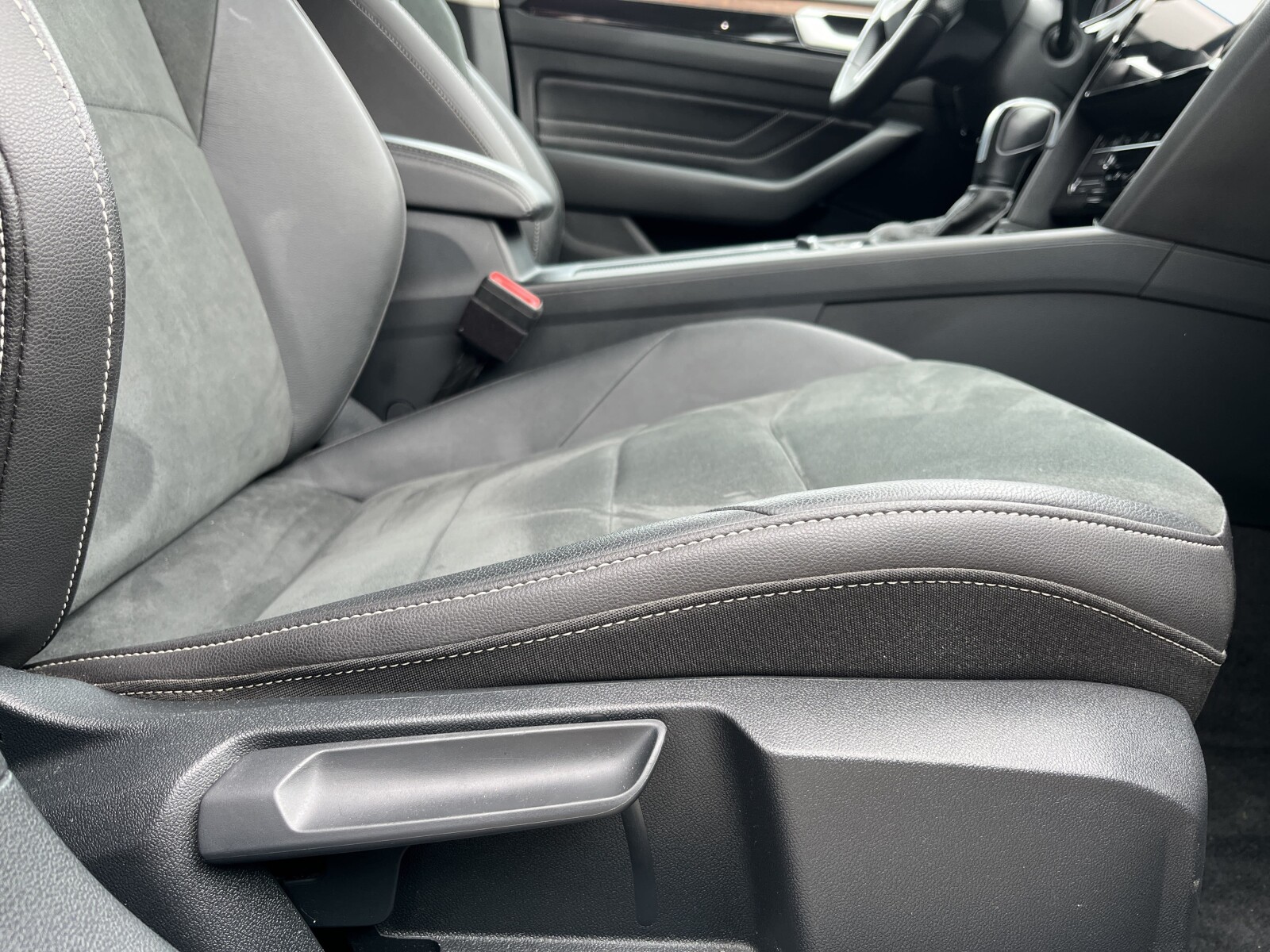 Volkswagen Arteon - zdjęcie 22